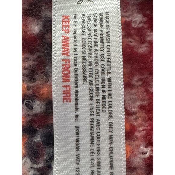 FREE PEOPLE BLANKET SCARF Orange Burgundy Oversized Art To Wear NWOT #5248 - Picture 8 of 10